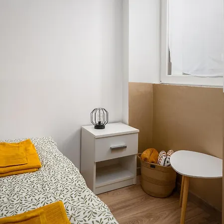 公寓 Premium Mida 弗尔萨尔